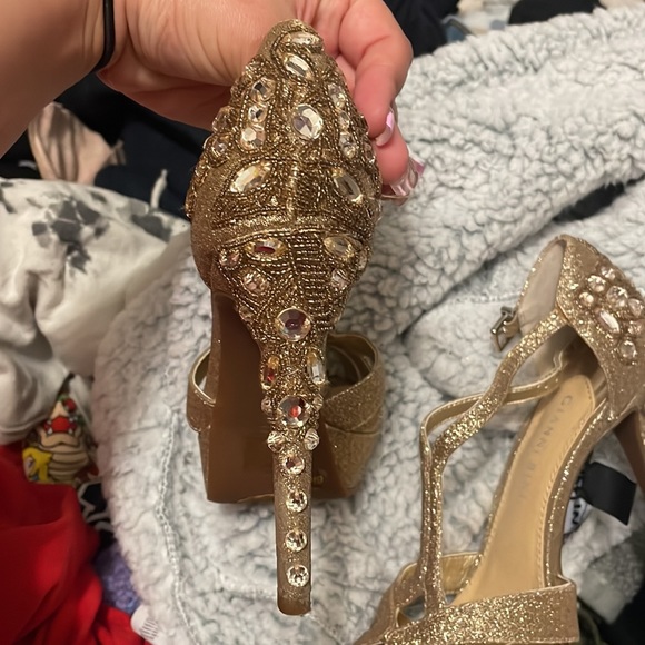Gianni Bini Gold Gem High Heels - Picture 5 of 6